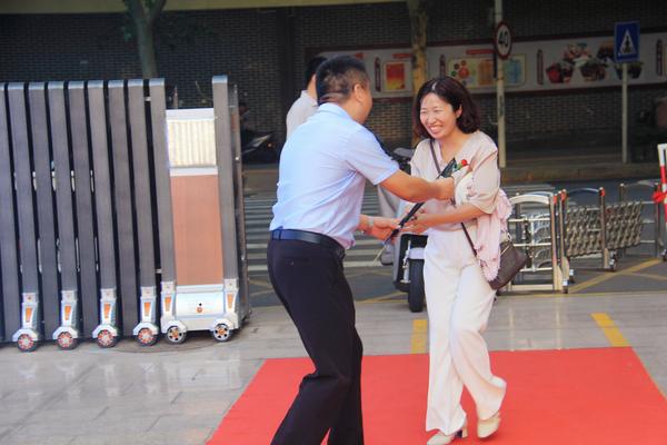 庆祝教师节 (2) 庆祝教师节 (2)